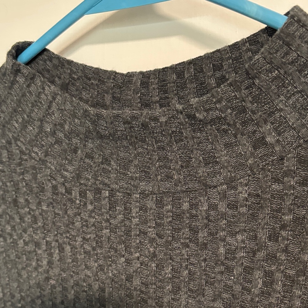 dip Black Ribbed Knit Sweater - Picture 4 of 6